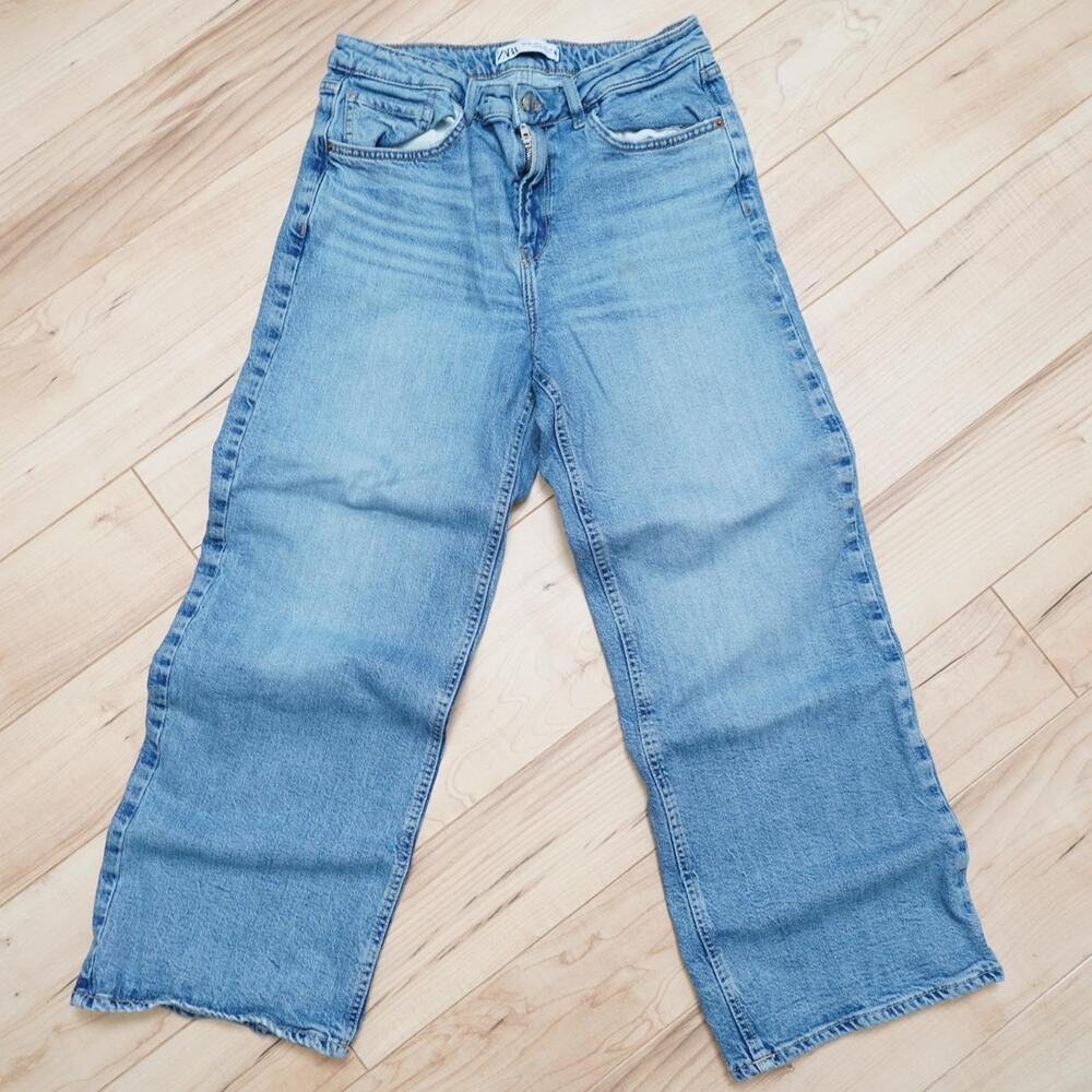 Zara Light Wash High Rise Wide Leg Cropped Jeans Clean Girl Minimalist 6